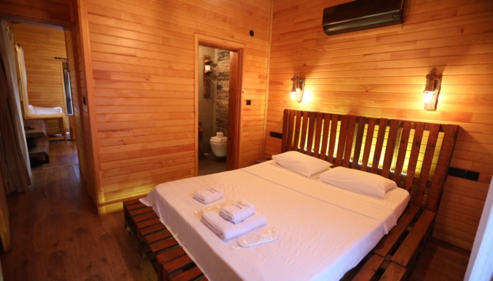 Zümrüt Çıralı Hally Otel Odası