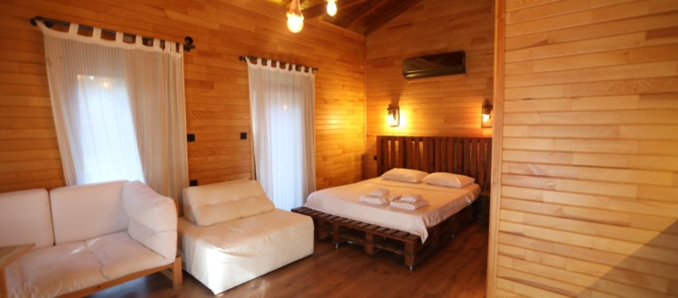 Zümrüt Çıralı Lilly Otel Odası